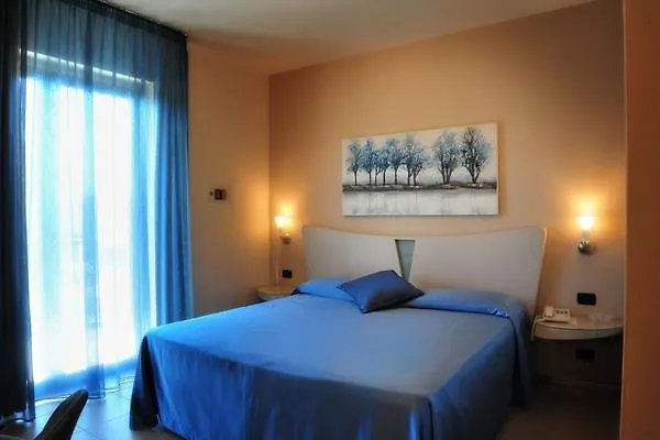 Hotel Kore Villaggio Mose  4*, Villaggio Mose (Sicily)