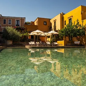4* Hotel Signum