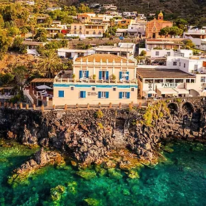 L'ariana Isole Eolie - Esperienze Leni